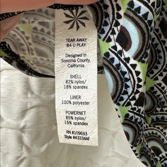 Athleta Swimsuit Top - Picture 5 of 5